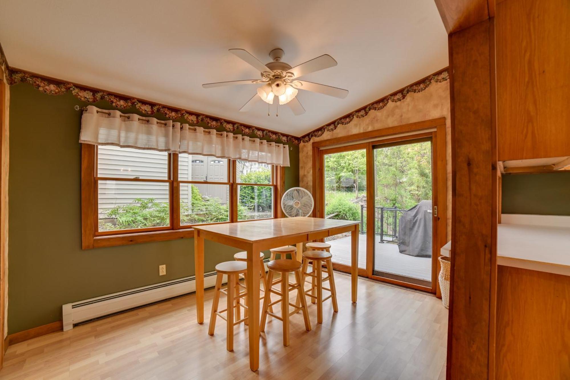 Cayuga Lake Retreat In Seneca Falls With Dock! Bagian luar foto