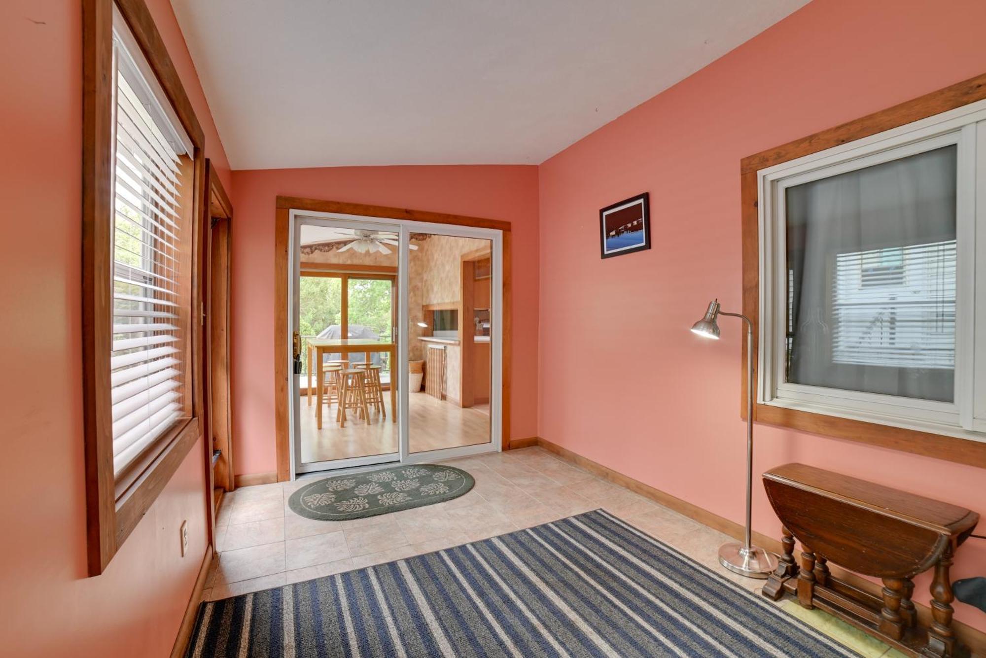 Cayuga Lake Retreat In Seneca Falls With Dock! Bagian luar foto